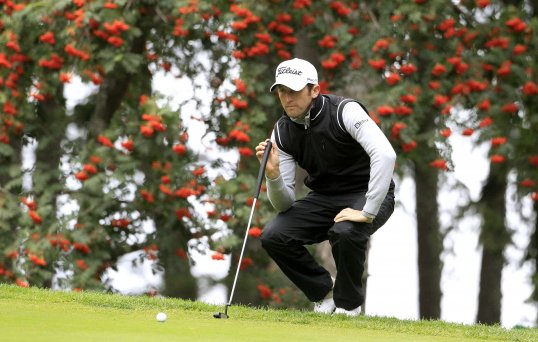 Gregory Bourdy’s opening six-under par 66 gave him the first round lead at the Alfred Dunhill Championship in South Africa.