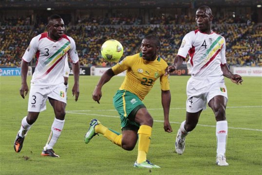 Bournemouth boss Eddie Howe is making a record £1.4 million bid for Malmo's exciting South African striker Tokelo Rantie.