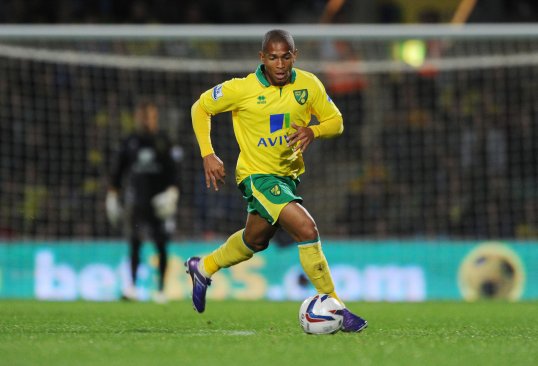 Bournemouth are close to signing former Norwich City striker Simeon Jackson.