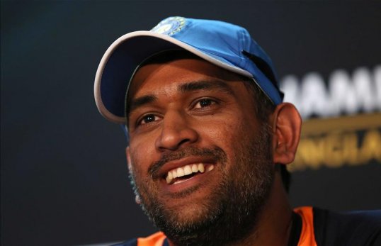 Indian cricket captain MS Dhoni praised his bowlers after they restricted Sri Lanka to 181-8 in the ICC Champions Trophy match in Cardiff.