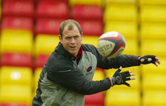 Former England and Saracens scrum-half Kyran Bracken believes that the current national team is one of the strongest he has seen and he is confident of Six Nations success.