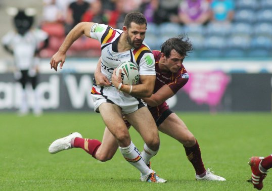 Bradford Bulls have signed a four-year sponsorship deal with Provident Financial.