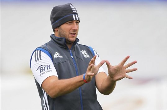 England and Yorkshire bowler Tim Bresnan confirmed his is fit to start the domestic season after undergoing elbow surgery.