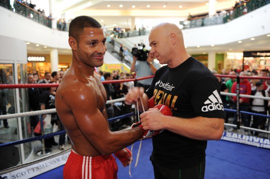 British welterweight boxer Kell Brook has prepared himself to defeat Hector Saldivia this weekend, his second opponent to have trained at world renowned boxing institution Big Bear gym.