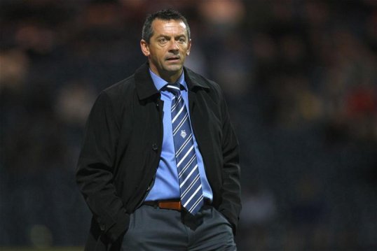 Southend United will appoint Phil Brown as their new manager after the Essex club sacked Paul Sturrock on Sunday.