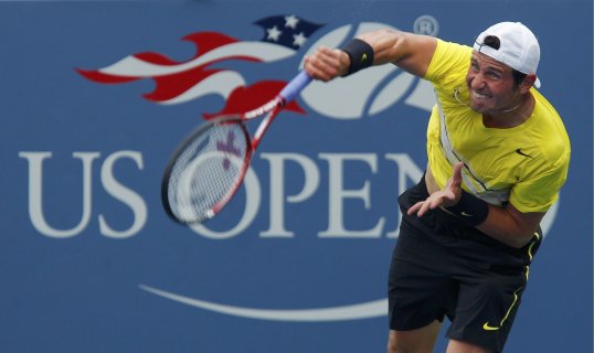 World number 186 Sergei Bubka has been seriously injured after falling from a third-story hotel window in Paris.