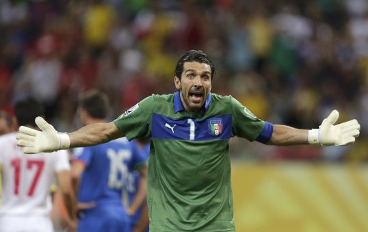 Legendary goalkeeper Gianluigi Buffon believes Italy can win the 2014 World Cup in Brazil.