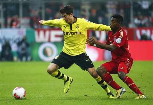 Borussia Dortmund have confirmed that Polish striker Robert Lewandowski will leave the club within 18 months.