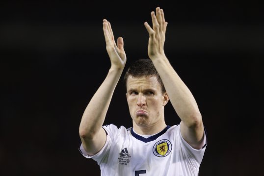Gary Caldwell has lent his support to Gordon Strachan being named as the new manager of Scotland.