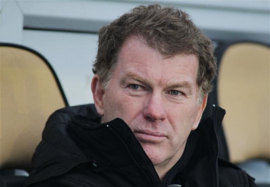 Castleford Tigers have sacked their coach Ian Millward after a dismal start to the Super League season.