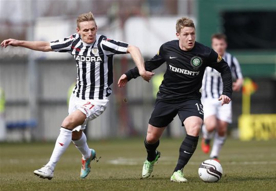 Celtic were held to a 1-1 draw at St Mirren Park but keep their comfortable lead at the head of the Scottish Premier League.