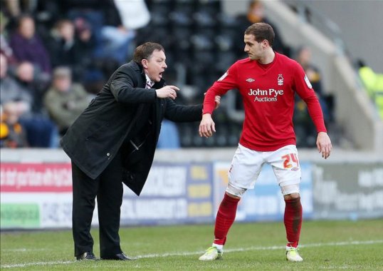 Celtic manager Neil Lennon could make a move for Southampton striker Billy Sharp as a replacement for Gary Hooper.