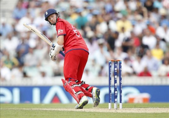 Joe Root is in-line to become England’s opening Ashes batsman after Nick Compton was left out of an warm-up match against Essex.