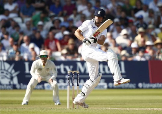 A strong defensive evening display from England's batsmen carried the side to 80-2 at close of play after falling to 11-2 just before tea.