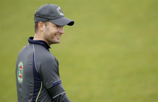 Australia captain Michael Clarke believes there will be a ‘friendly rivalry’ between his side and England during the upcoming Ashes series.