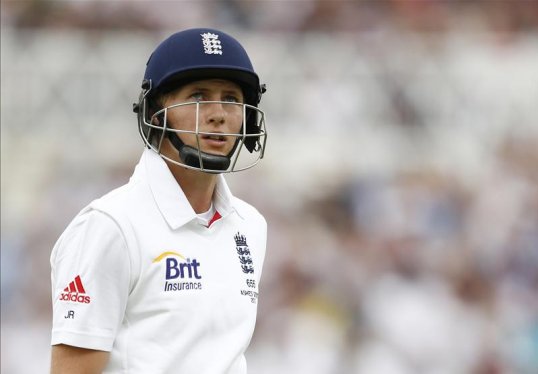 Joe Root has been dismissed early on as Australia claim two wickets in two overs in the second Ashes test at Lords this morning