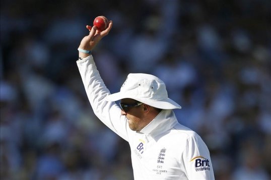 England spinner Graeme Swann was pleased with how England played on the second day of the second Ashes Test against Australia at Lords.