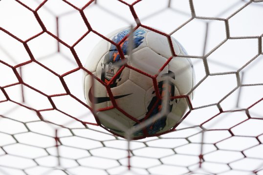 Manchester United striker Javier Hernandez is officially the Premier League’s deadliest marksman.