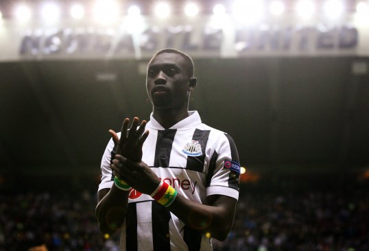 Newcastle striker Papiss Cissé is out of Thursday night's Europa League clash with Anzhi Makhachkala with a virus.
