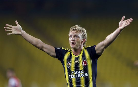 Former Liverpool stars Dirk Kuyt and Raul Meireles will start for Fenerbahce in their Champions League play-off second leg against Arsenal.