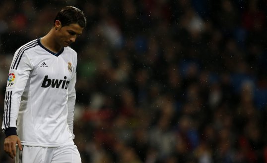 Former Real Madrid goalkeeper Santiago Canizares believes Cristiano Ronaldo could make a move to Paris Saint-Germain in the summer.