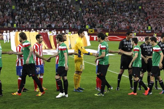 A European Clubs Association (ECA) survey has revealed that a number of leading European sides would like to see the winners of the Europa League qualify for the Champions League.