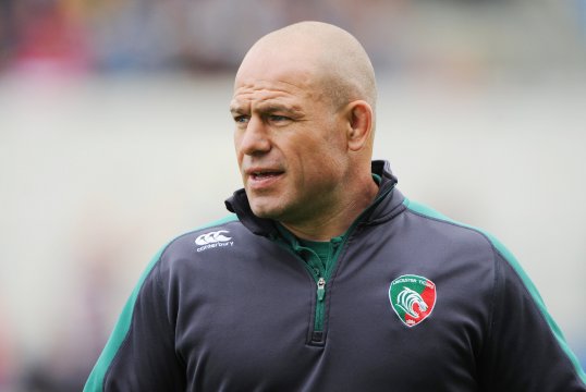 Leicester Tigers director of rugby Richard Cockerill has criticised referee Andrew Small for what he saw as inconsistency in his officiating the scrums.