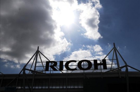 Coventry City have gone into liquidation after a dispute centering on the team's stadium saw creditors fail to reach a Friday deadline to bring the club out of administration.