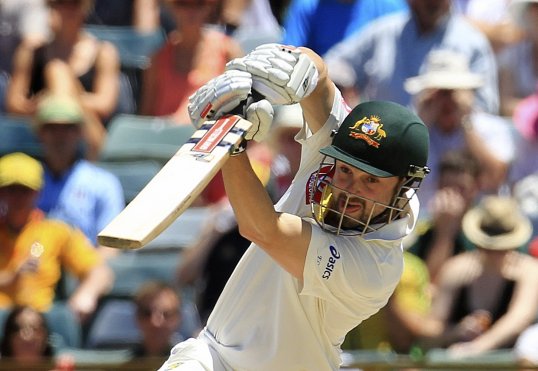 Australia Test batsman Ed Cowan has signed for Nottinghamshire for the start of the 2013 season.