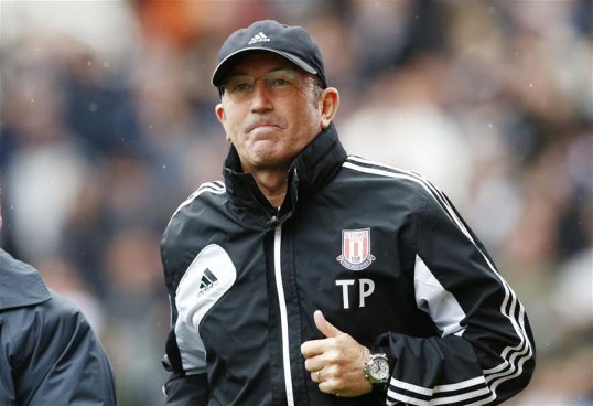 Tony Pulis has agreed a deal with Crystal Palace to succeed Ian Holloway as manager of the south London club, according to SportsDirect News sources.