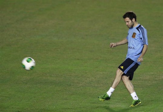 Spain manager Vicente del Bosque is likely to make several changes to his squad for their Group B Confederations Cup match with minnows Tahiti this evening.