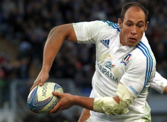 Italy captain Sergio Parisse has rejected claims that his side are the favourites in Saturday's Six Nations clash against Scotland at Murrayfield.