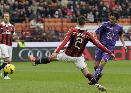 Mattia De Sciglio believes AC Milan must beat Lazio to have any chance of finishing third.