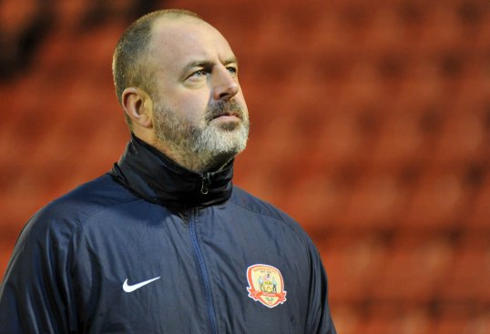 Keith Hill has been appointed as the manager of League Two side Rochdale for a second time.