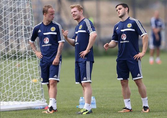 Derby County will make a January bid to sign Birmingham City winger Chris Burke.