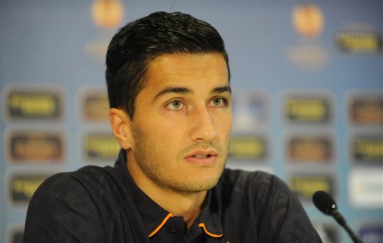 Borussia Dortmund have an option to buy midfielder Nuri Şahin for €6 million when his loan deal expires at the end of the season according to German newspaper SportBild.