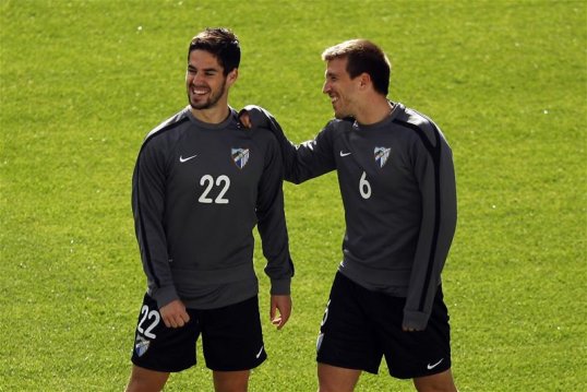 Málaga midfielder Ignacio Camacho has described his side’s Champions League quarter-final second leg against Borussia Dortmund as a “cup final” for the Spanish side.