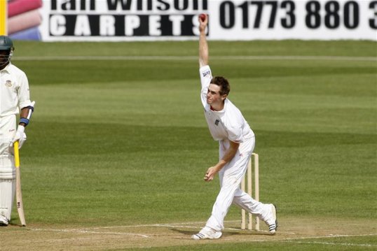 Uncapped Middlesex seamer James Harris has earned a call up to the 30-man England Performance Squad for the 2013 summer international season.