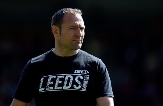 Leeds Carnegie head coach Diccon Edwards has resigned from his post with one year remaining on his contract.