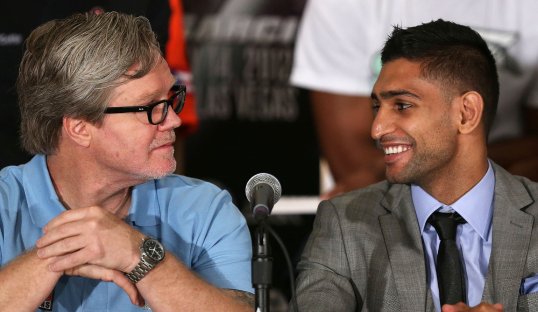 World renowned boxing trainer Freddie Roach has confessed that he and Amir Khan parted ways because he refused to quit training Manny Pacquiao and Julio Cesar Chavez Jr.