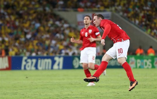 England manager Roy Hodgson has told Manchester United boss David Moyes he will play striker Wayne Rooney against Scotland on Wednesday unless he is fit.