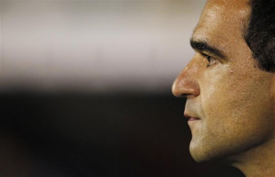Roberto Martinez could potentially take Everton into the Champions League and beyond if he was given the budget, according to former Tottenham winger Chris Waddle.