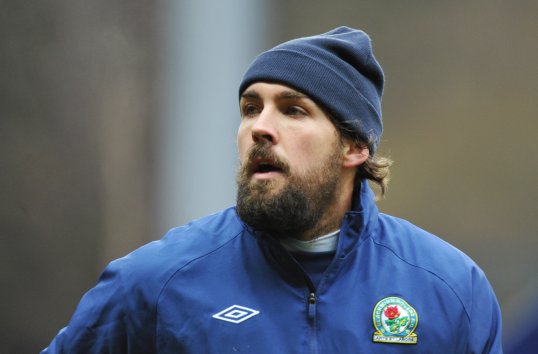 Evian are in talks with Blackburn Rovers over the potential loan signing of defender Gael Givet.