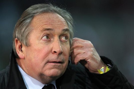 Former Liverpool manager Gerard Houllier has denied reports that Red Bull are planning to launch a Premier League franchise.