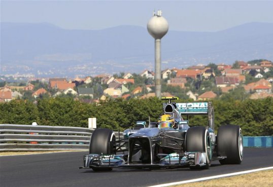 Formula One driver Lewis Hamilton admits it is going to be a tough weekend for Mercedes at the Hungarian Grand Prix.