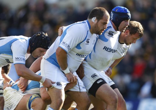 Tongan losehead-prop Ofa Fainga'anuku has extended his stay with Glasgow Warriors until the end of the current season.