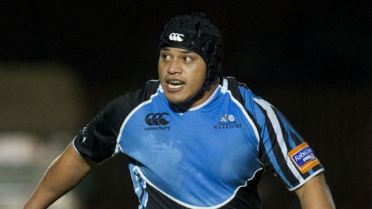 Worcester Warriors have signed Glasgow Warriors loose-head Ofa Fainga'anuku for the 2013-14 season.