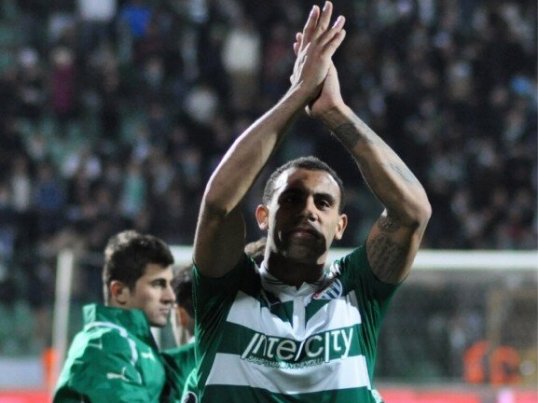 Bursaspor’s on-loan defender Anton Ferdinand has revealed that he is open to staying in Turkey with his current club.