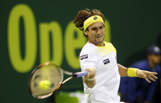 World number five David Ferrer beat German Tobias Kamke 6-3, 6-2 to reach the quarter-finals of the Qatar Open.