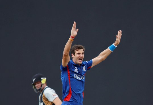 England’s star wicket taker Steven Finn’s bowling style continues to ignite controversy.